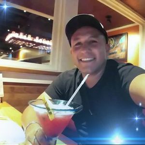 Meet your Posher, Camilo andres